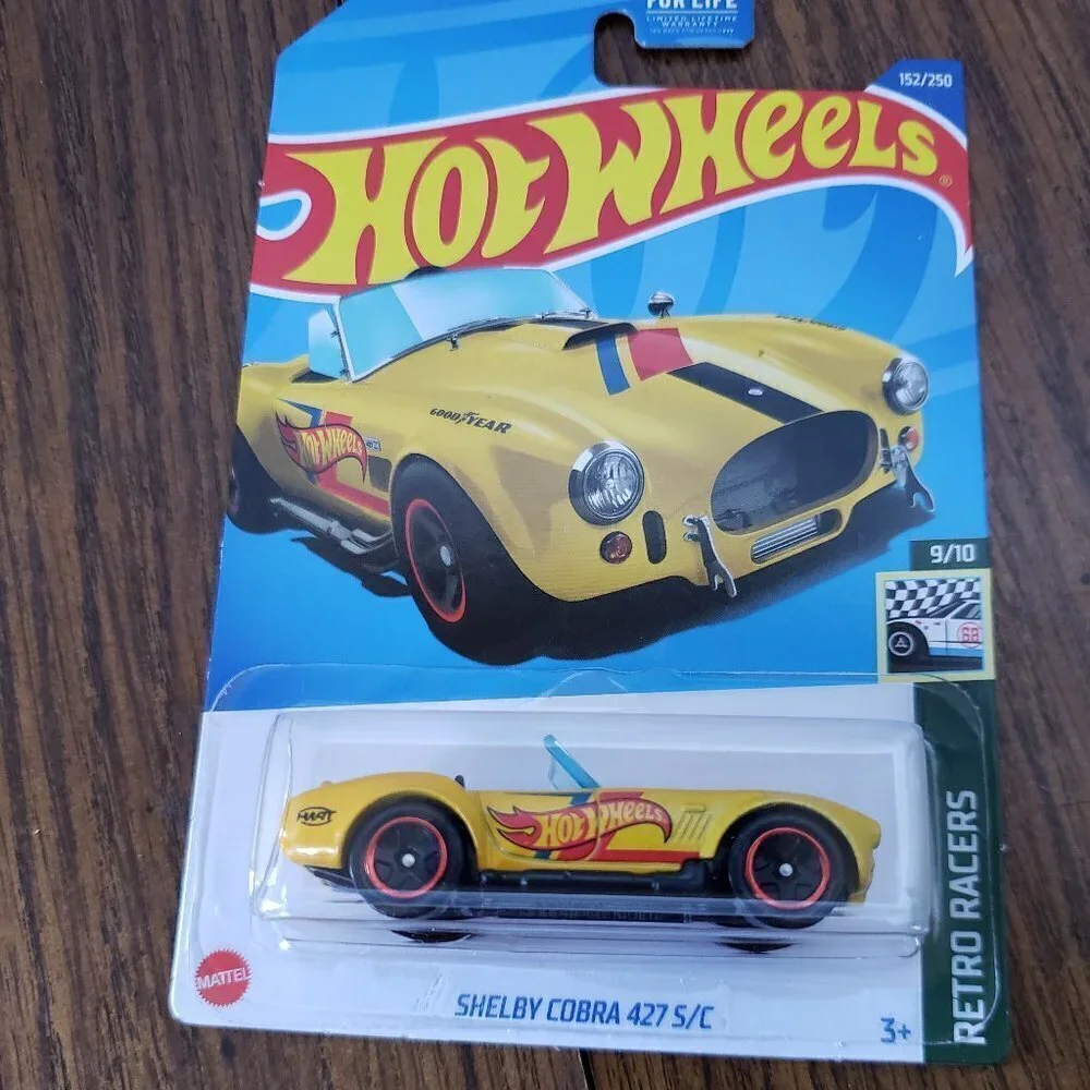 2022 Hot Wheels Retro Racers 9/10 Shelby Cobra Yellow 427 S/C 152/250